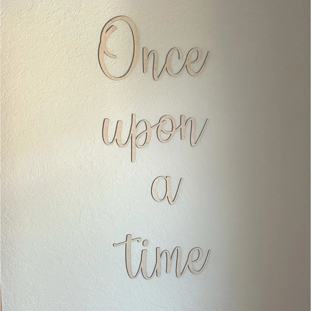 Wall decals - Picture 1 of 1